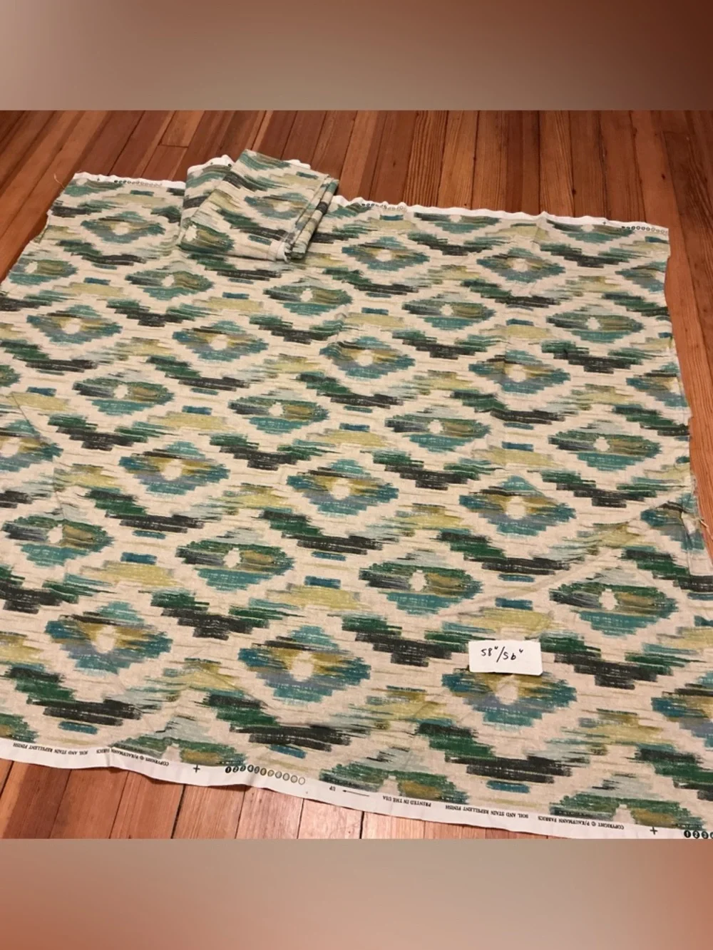 NWOT P/Kaufmann Sparta Parrot Fabric